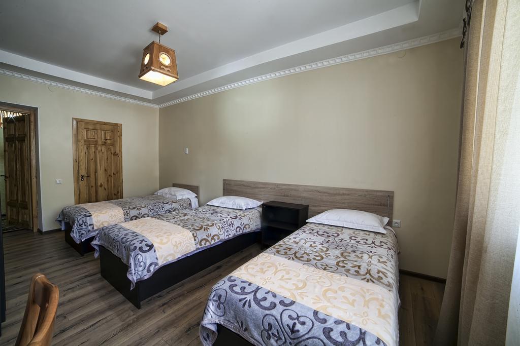 Ethno Boutique Hotel Osh Room photo
