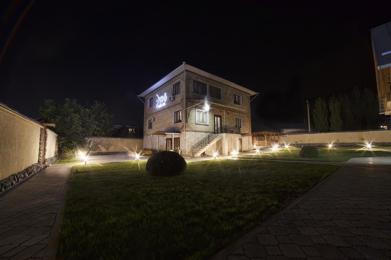 Ethno Boutique Hotel Osh Exterior photo